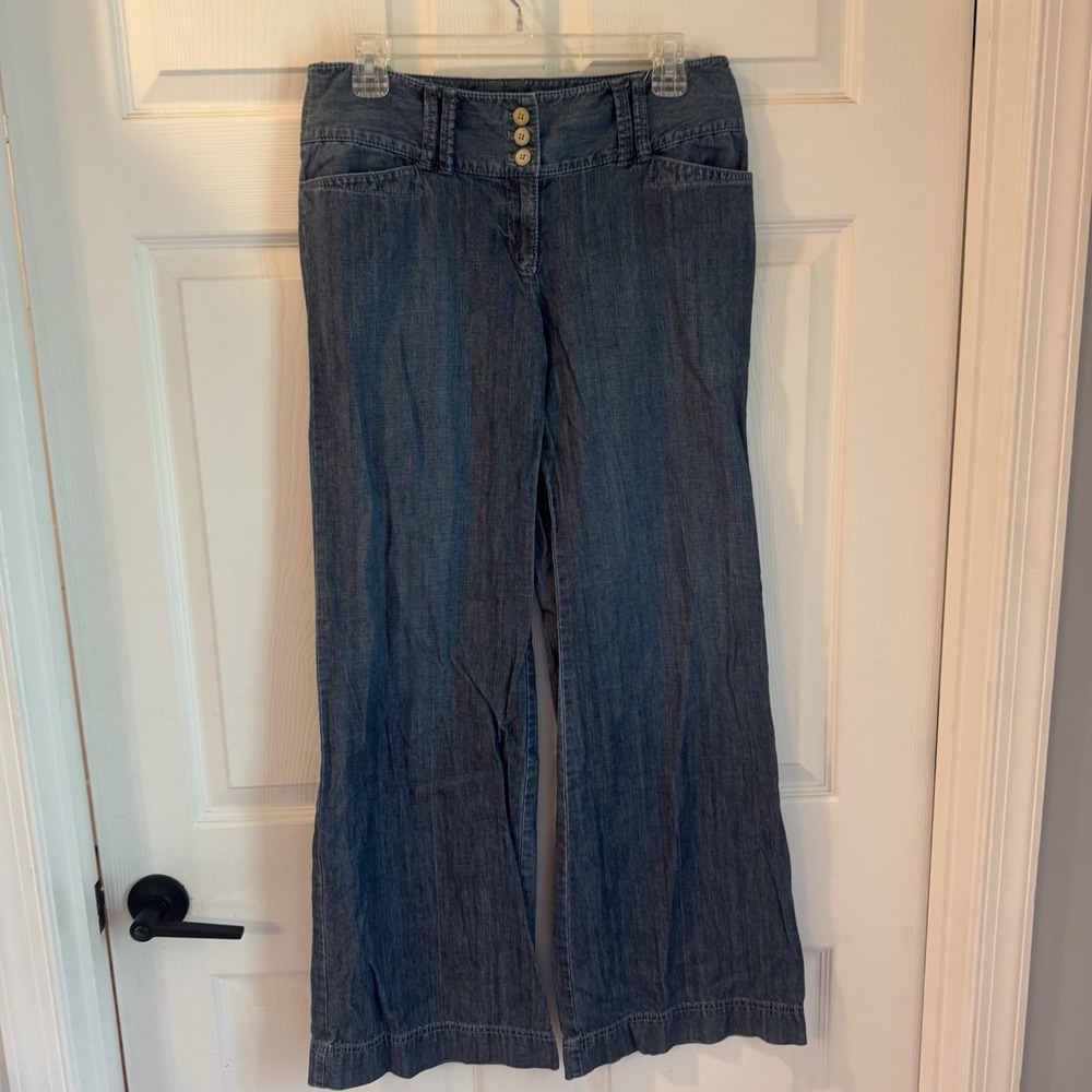 Ann Taylor LOFT Women's Sz 4 Wide-Leg Jeans Blue Denim Button Accent Pockets